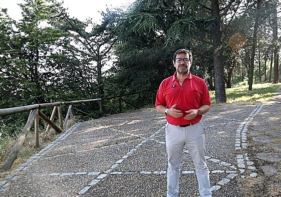 Explanada donde pudo estar la ermita de la Blanca.