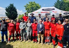 Integrantes de la Unidad Canina del Salvamento del GREM (Grupo de Rescate y Emergencias).