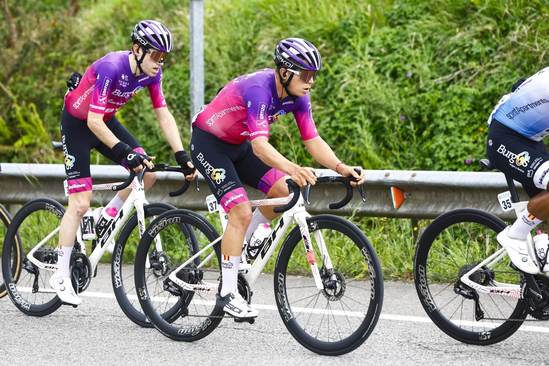 Carlos García y Sinuhé Fernández, dos de los escaladores que correránen Andorra e Italia.