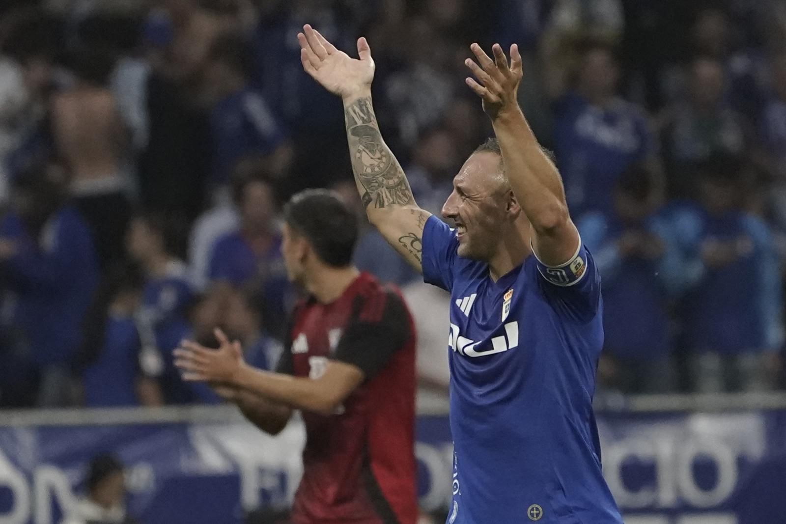 Las mejores imágenes del partido del Mirandés en Oviedo