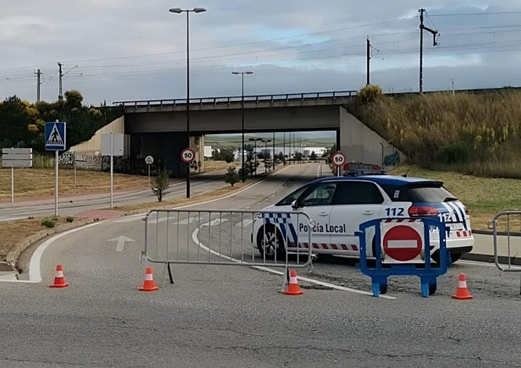 Corte por las barracas de los Sampedros de Burgos en la calle Laredo.