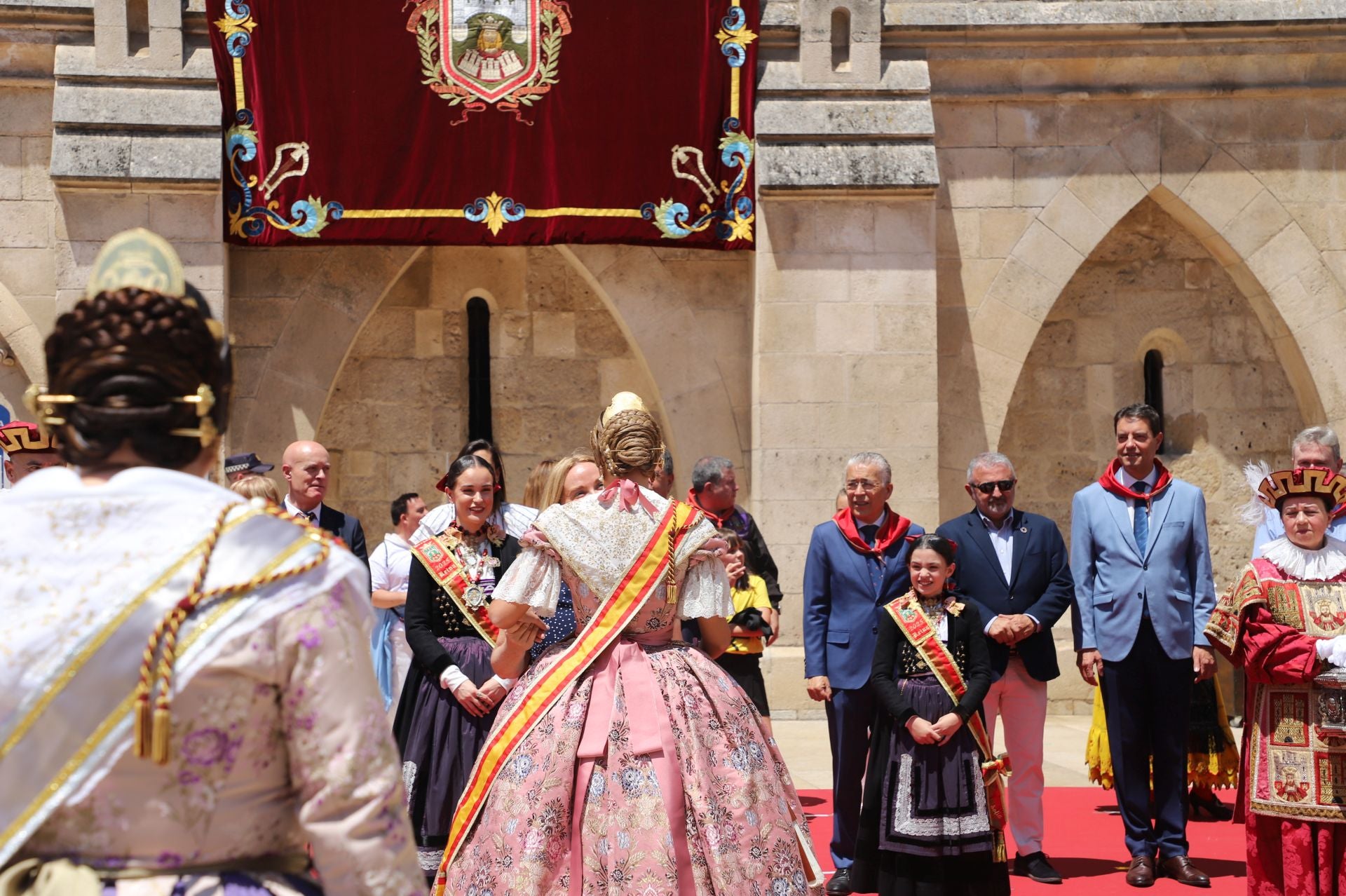 Burgos entona su himno al borde del centenario, en imágenes