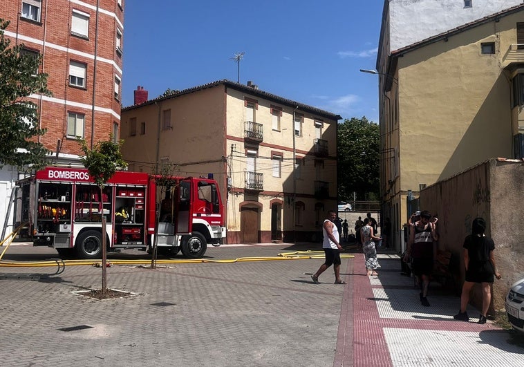 La rápida intervención de los bomberos de Miranda ha sido clave.
