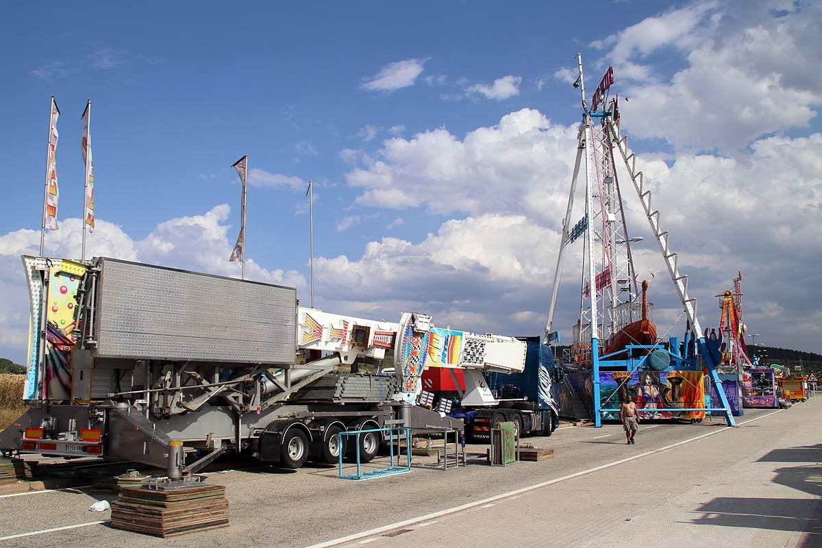 Así ha sido el cierre de protesta de la feria de atracciones de los Sampedros de Burgos