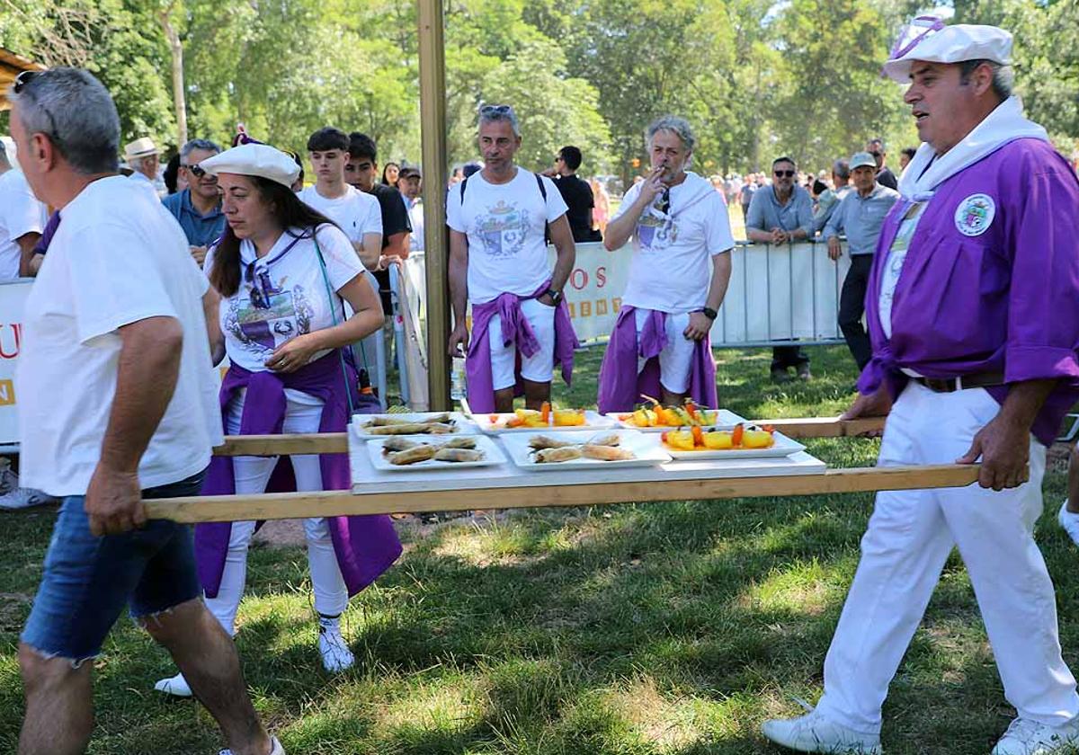 Imagen de una edición anterior de los Sampedros con el concurso gastronómico 'El Buen Yantar'.