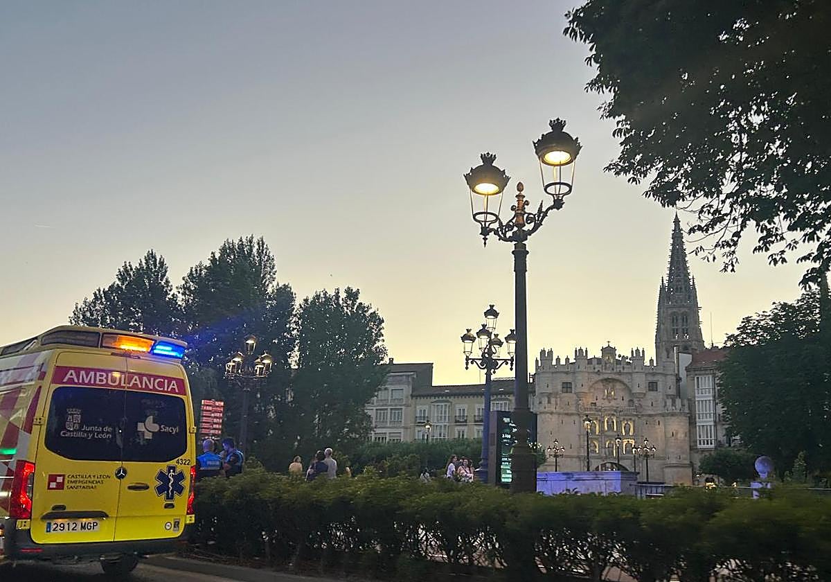 La agresión se produjo en el entorno del puente de Santa María.