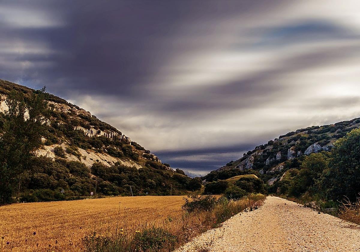 Imagen principal - Merindad de Río Ubierna: Un tesoro entre historia y naturaleza