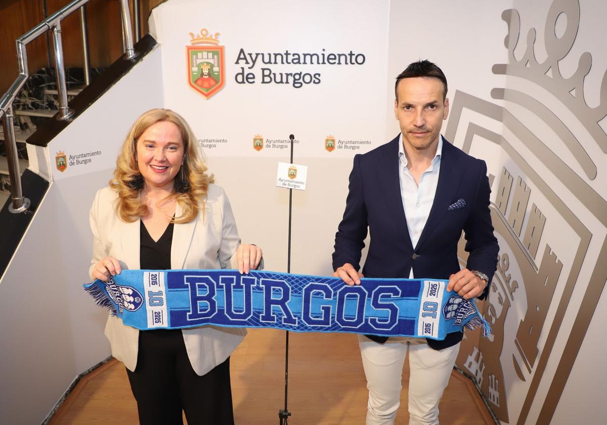 Cristina Ayala, alcaldesa de Burgos, y Félix Sancho, presidente del San Pablo.