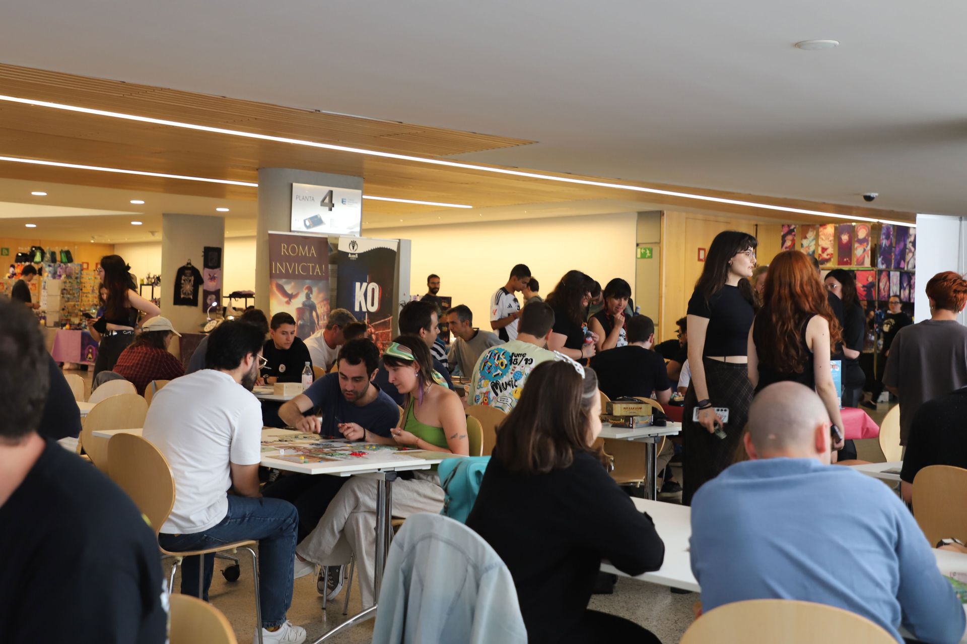 Las jornadas «friky» de manga y cómic en Burgos, en imágenes