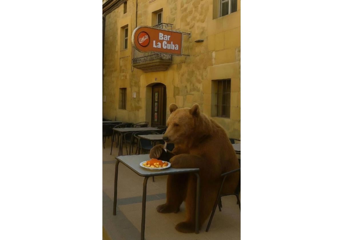 Imagen principal - Imágenes humorísticas creadas por los vecinos con el suceso del oso.