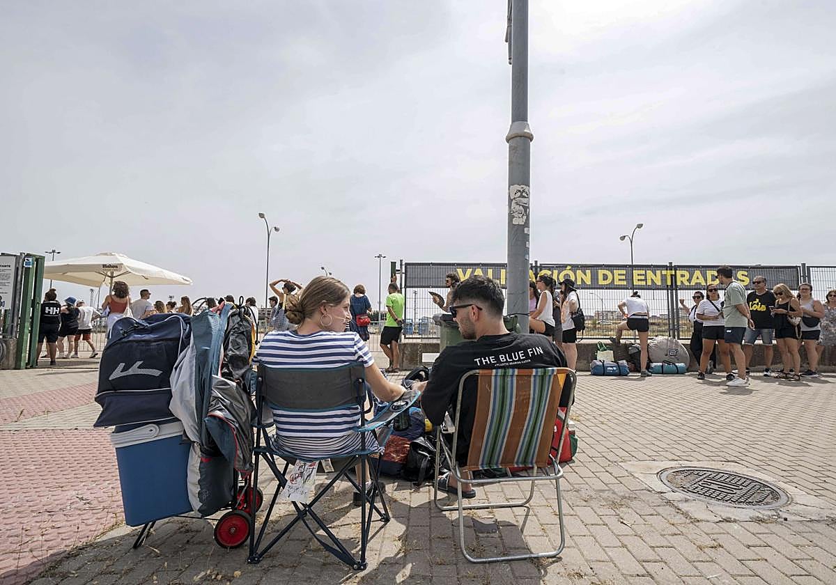 Colas para validar las entradas en Sonorama 2025 en Aranda de Duero.
