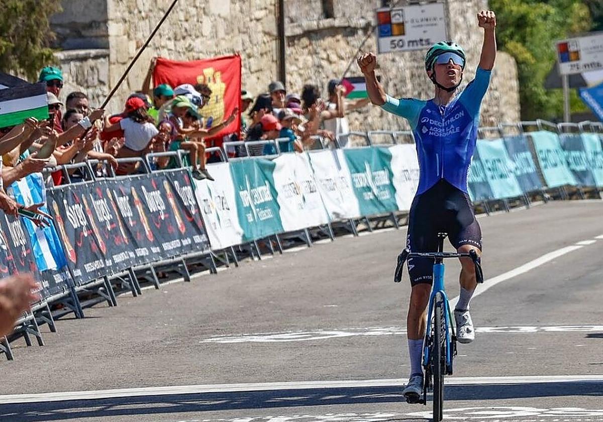 Léo Bisiaux se corona en Valpuesta.