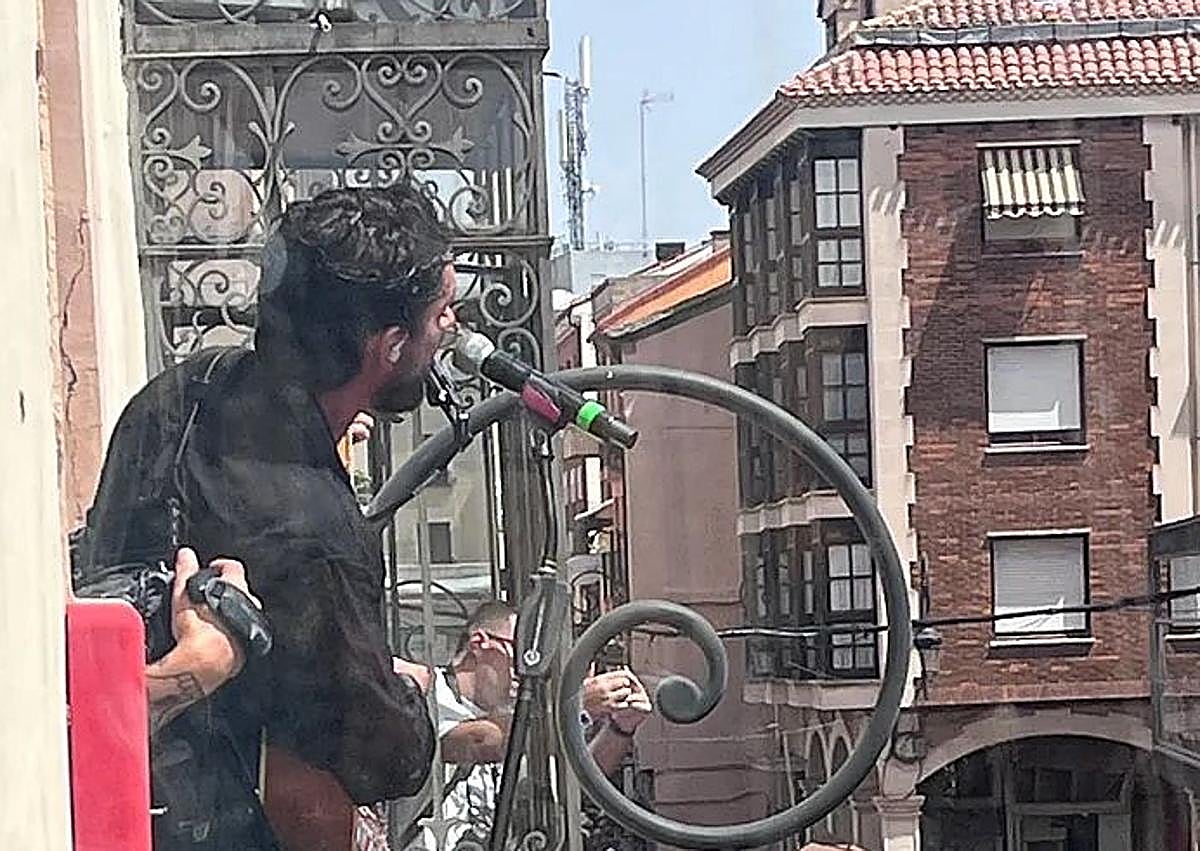 Imagen secundaria 1 - Siloé, durante sus conciertos en Sonorama. 