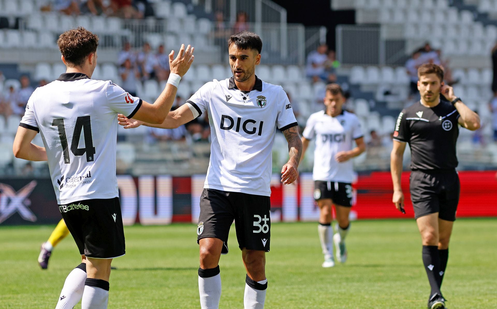 Todas las imágenes del cuarto y último partido de pretemporada del Burgos CF