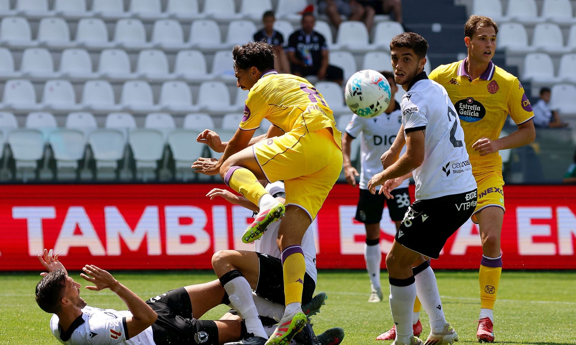 Todas las imágenes del cuarto y último partido de pretemporada del Burgos CF