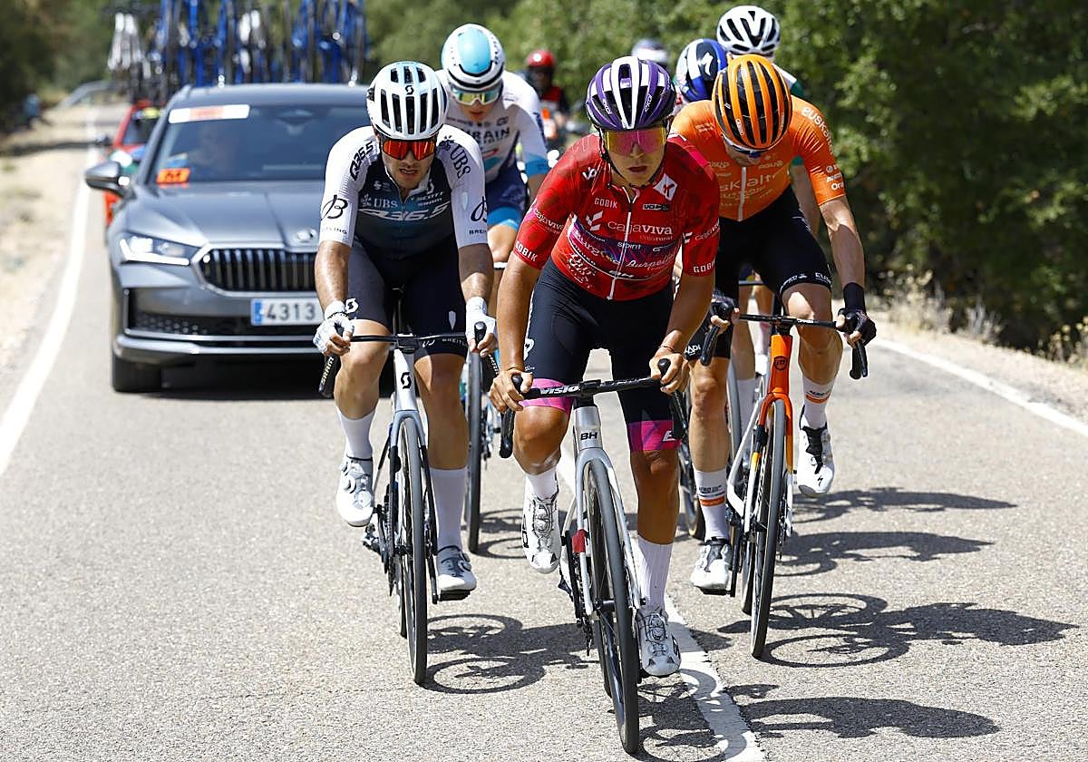 Carlos García Pierna, ciclista madrileño del Burgos Burpellet, durante la última etapa de la Vuelta a Burgos.