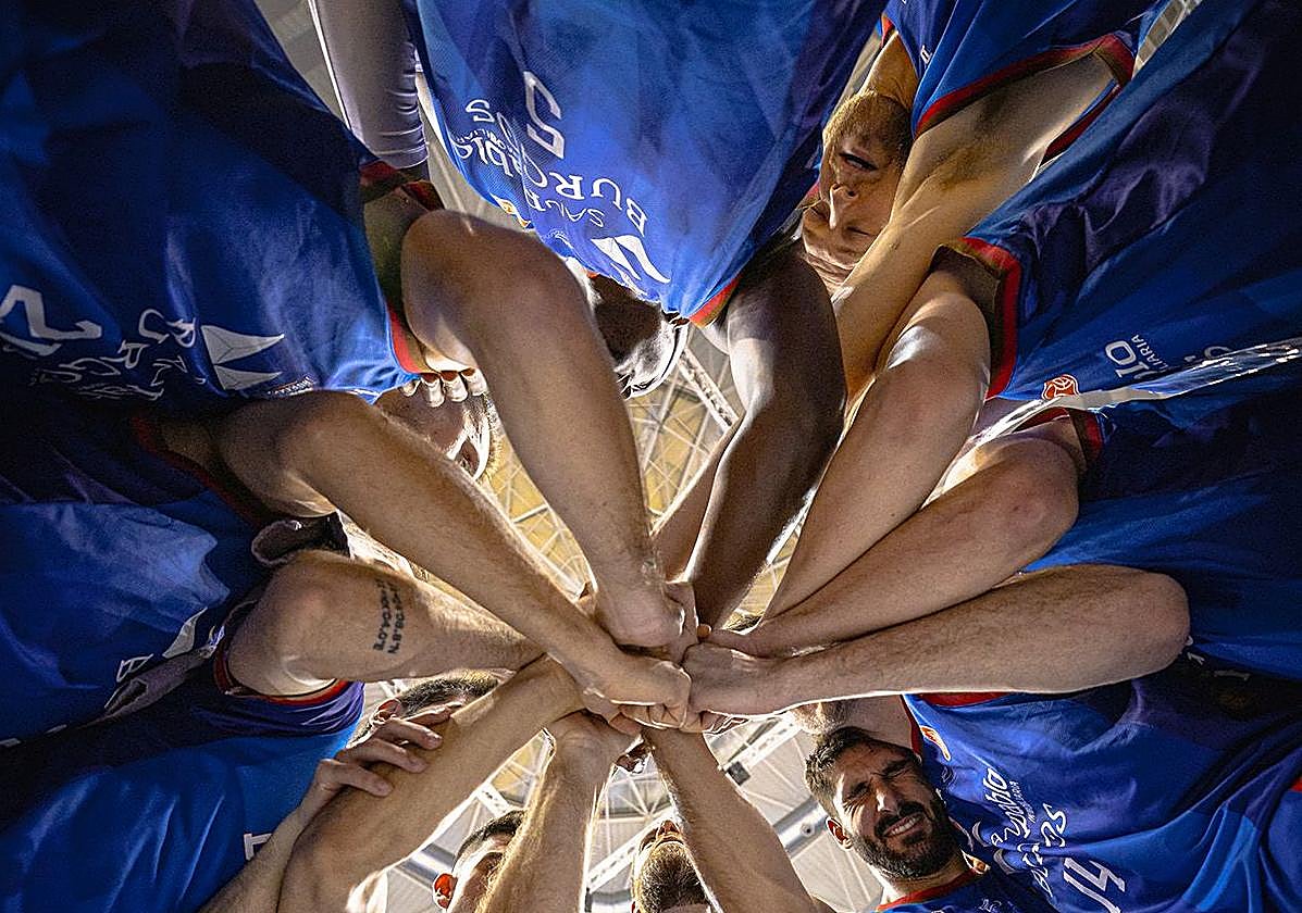 Foto de equipo del San Pablo Burgos.