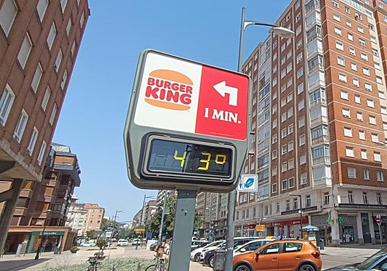 Un termómetro de Burgos marcando la temperatura
