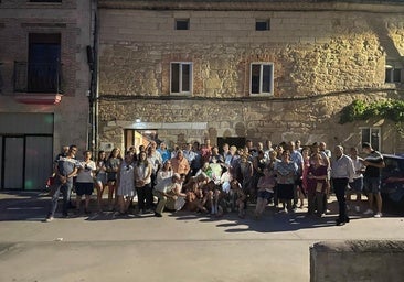 Ceferina Tobar, la centenaria que ha reunido a un pueblo de Burgos para celebrar su 100 cumpleaños