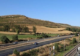Carretera AP-1 a su paso por Quintanavides, en Burgos.