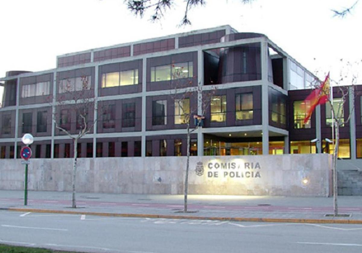 Imagen de la Comisaría de Policía Nacional en Burgos.