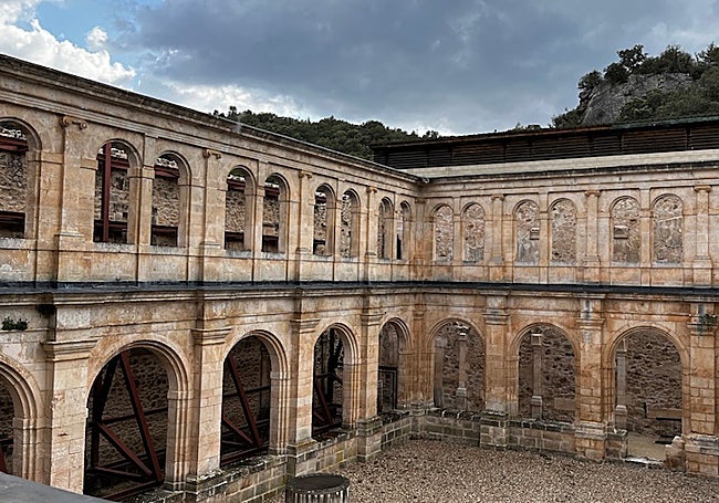El claustro mayor de San Pedro de Arlanza seguirá siendo visitable.