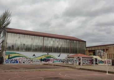 Las obras del polideportivo de San Pedro y San Felices podrían empezar en un año