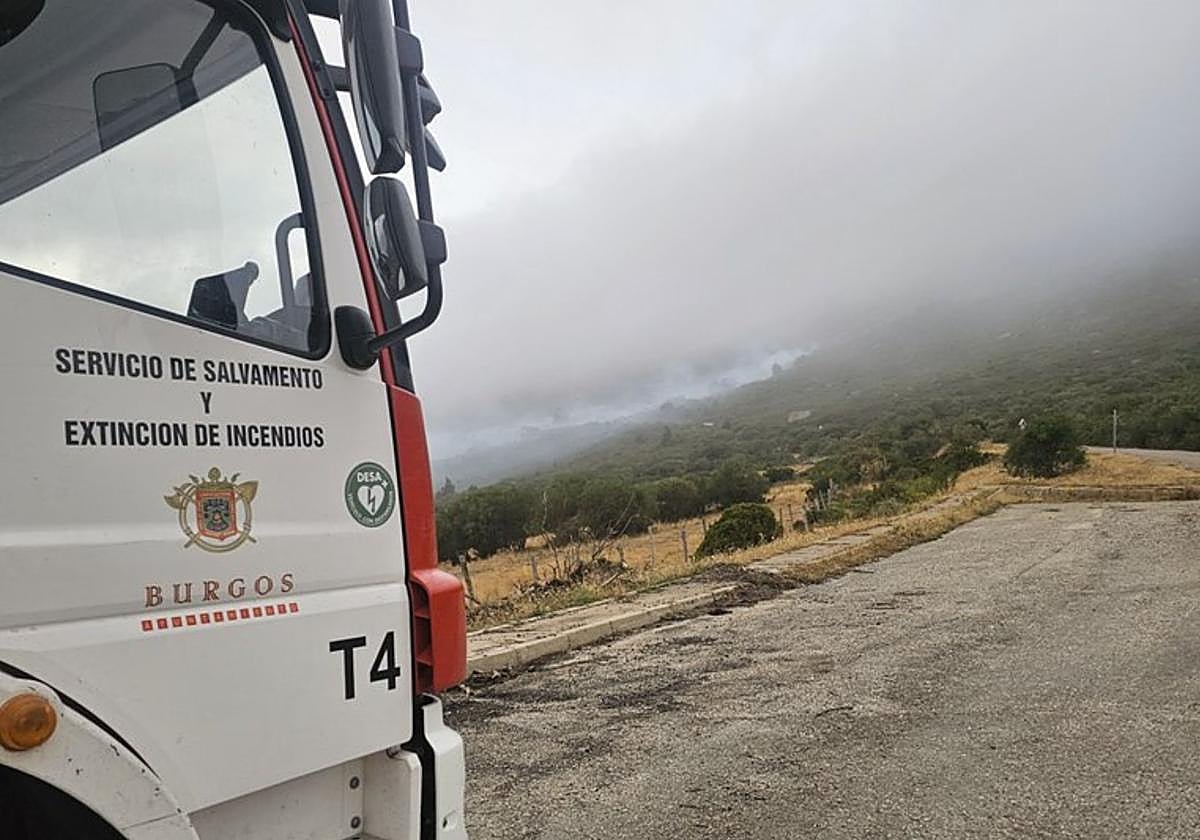 Camión de los Bomberos de Burgos ante los incendios.
