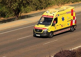 Imagen de archivo de una ambulancia.