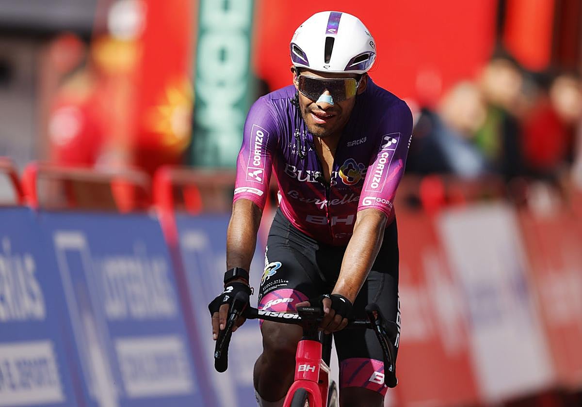 Sergio Chumil corona la subida a Pal en Andorra.