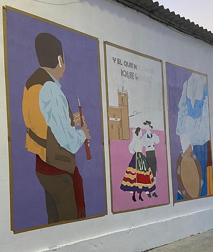 Imagen secundaria 2 - Proceso de elaboración del mural de Adrada de Haza, en Burgos.