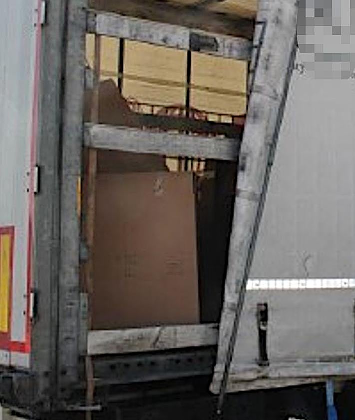 Imagen secundaria 2 - Mercancía robada en Burgos.