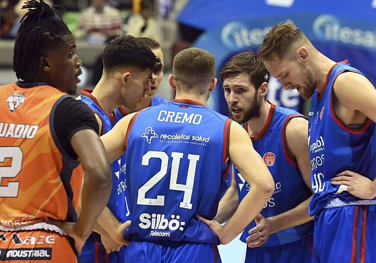 El San Pablo Burgos inicia la pretemporada en Oviedo