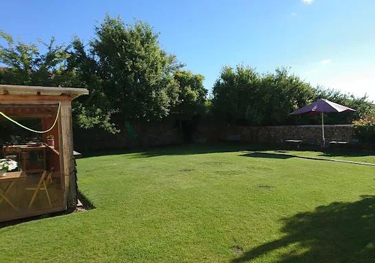 Imagen principal - Una joya rural con historia: La Posada El Pintor busca nuevo propietario a solo 10 minutos de Burgos