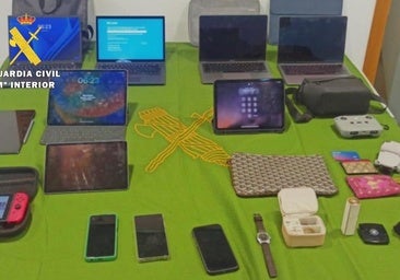 Roban 15.000 euros en joyas y aparatos electrónicos del interior de autocaravanas en Burgos