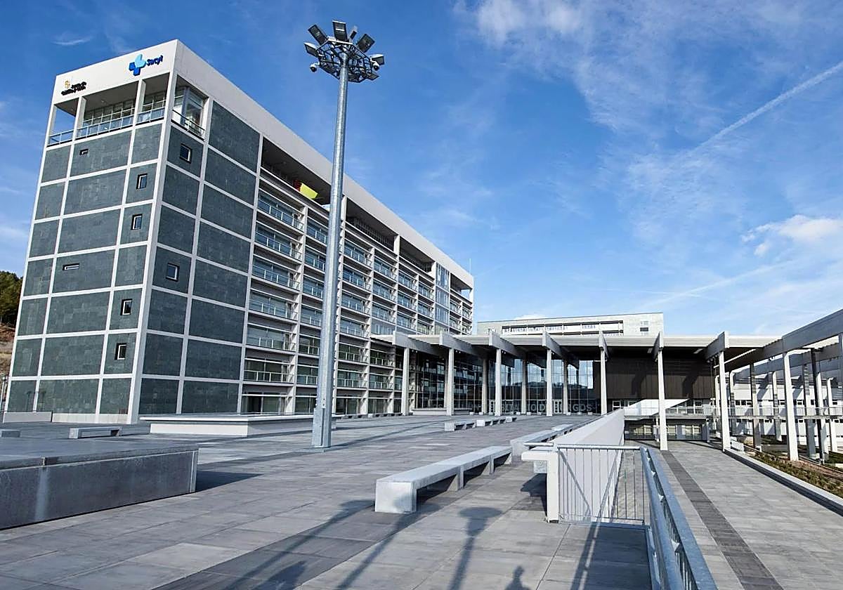 Exterior del Hospital de Burgos.