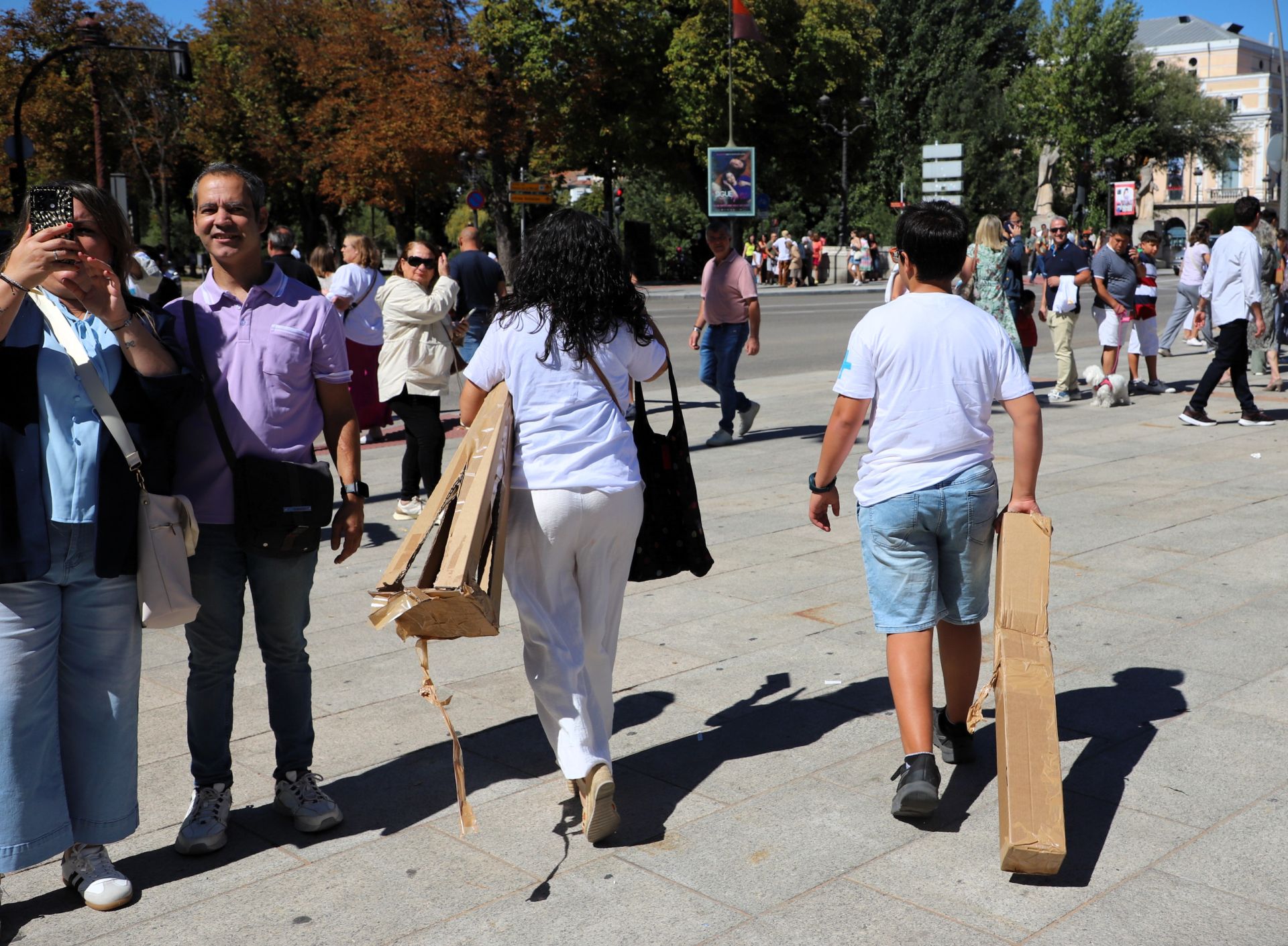 Así ha sido en imágenes la destrucción de la catedral efímera de Burgos