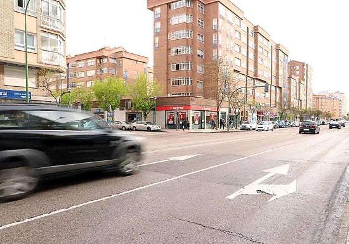 La alcaldesa de Burgos ha ofrecido al PSOE retomar su proyecto de la calle Vitoria.
