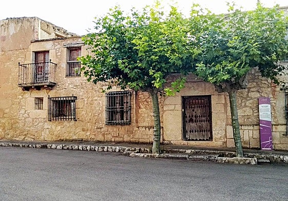 Estado actual de la casa-estudio de Vela Zanetti en Milagros, Burgos.