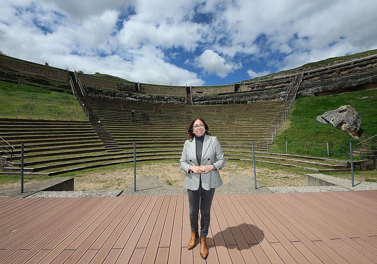 La Diputada, Raquel Contreras, en el Teatro de Clunia.