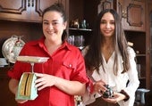Las dos jóvenes de Burgos que vacían casas organizando mercados efímeros