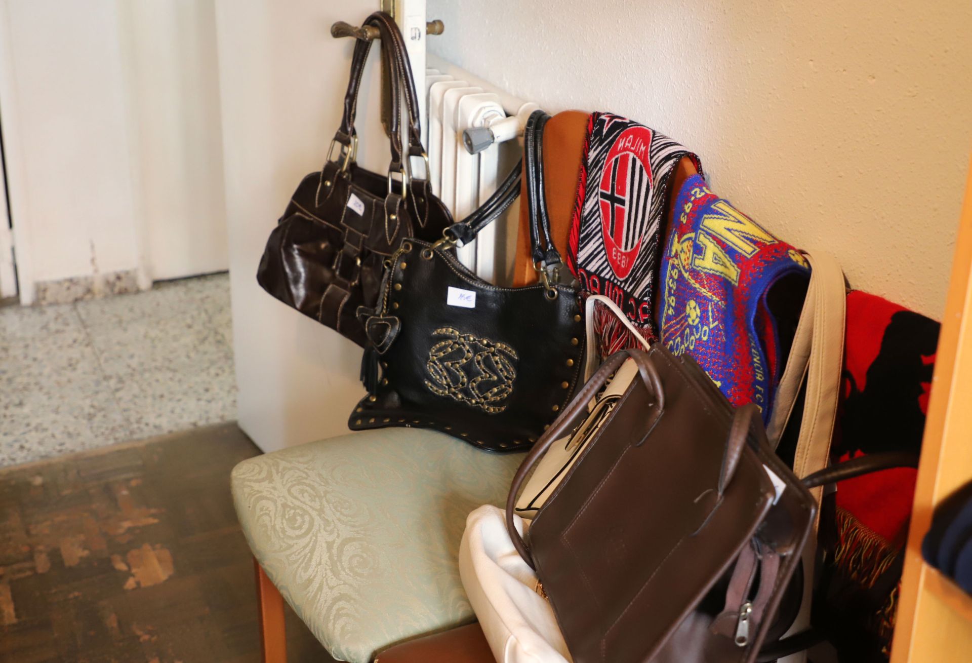 Así es un mercado efímero en una casa de Burgos