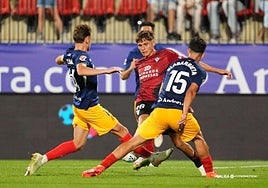 Instante del partido entre FC Andorra y CD Mirandés.