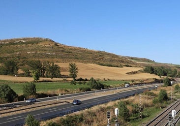 Un herido y atascos kilómetricos en dos accidentes consecutivos en la AP-1