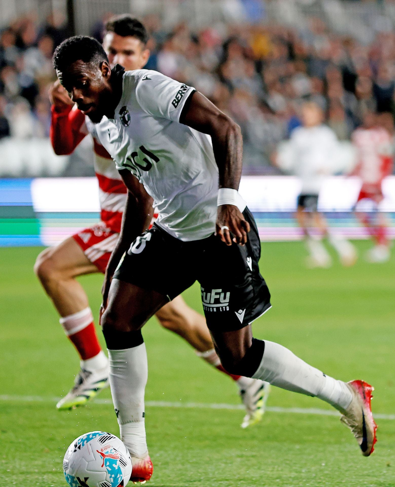 El Burgos CF - Granada CF, en imágenes