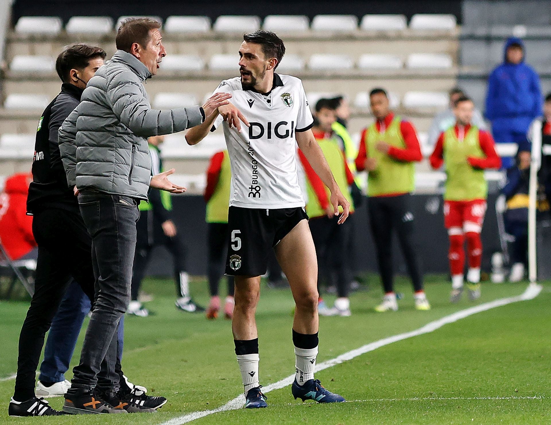 El Burgos CF - Granada CF, en imágenes