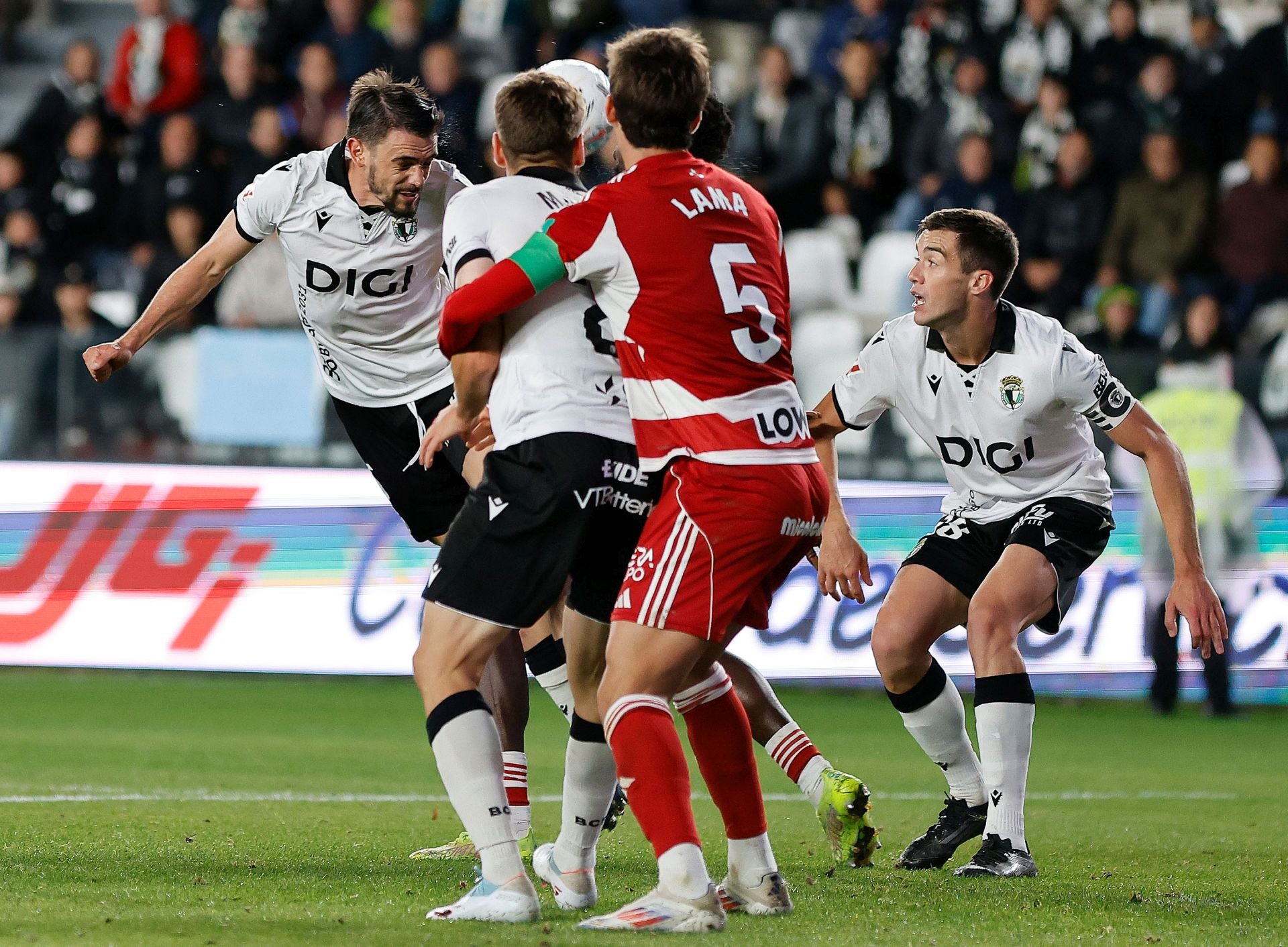 El Burgos CF - Granada CF, en imágenes