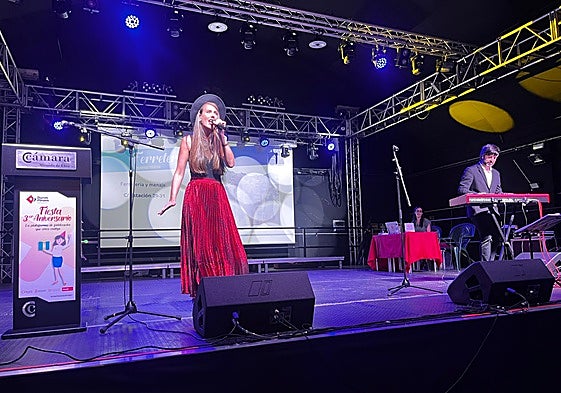 Twin Room ofreció un concierto durante el evento