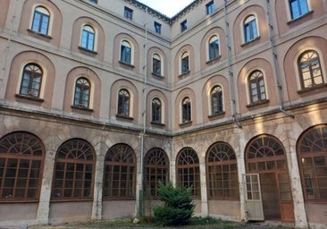 La Facultad de Teología cubrirá el patio del claustro para albergar más actividades