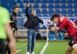 Fran Justo, entrenador del Mirandés.